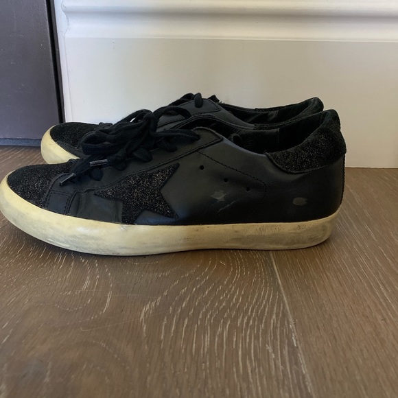 GOLDEN GOOSE BLACK SUPERSTAR SNEAKERS - Picture 2 of 3